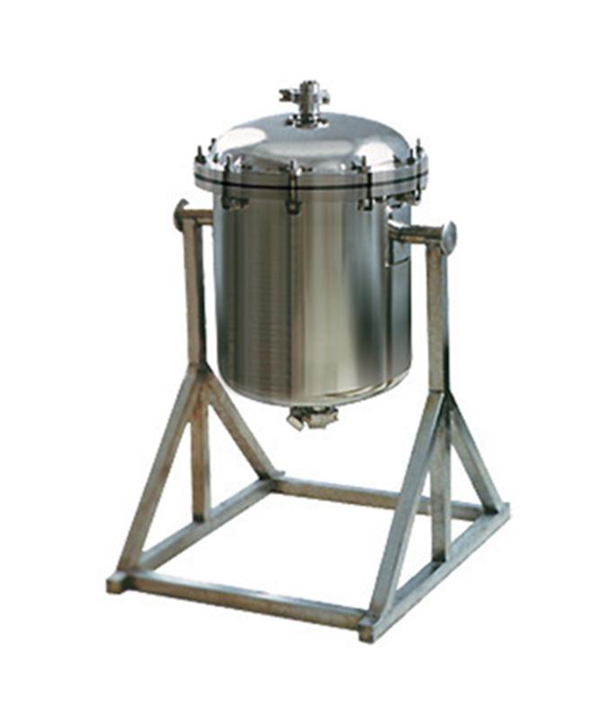 Candle Filter with Sintered Titanium Powder Elements 